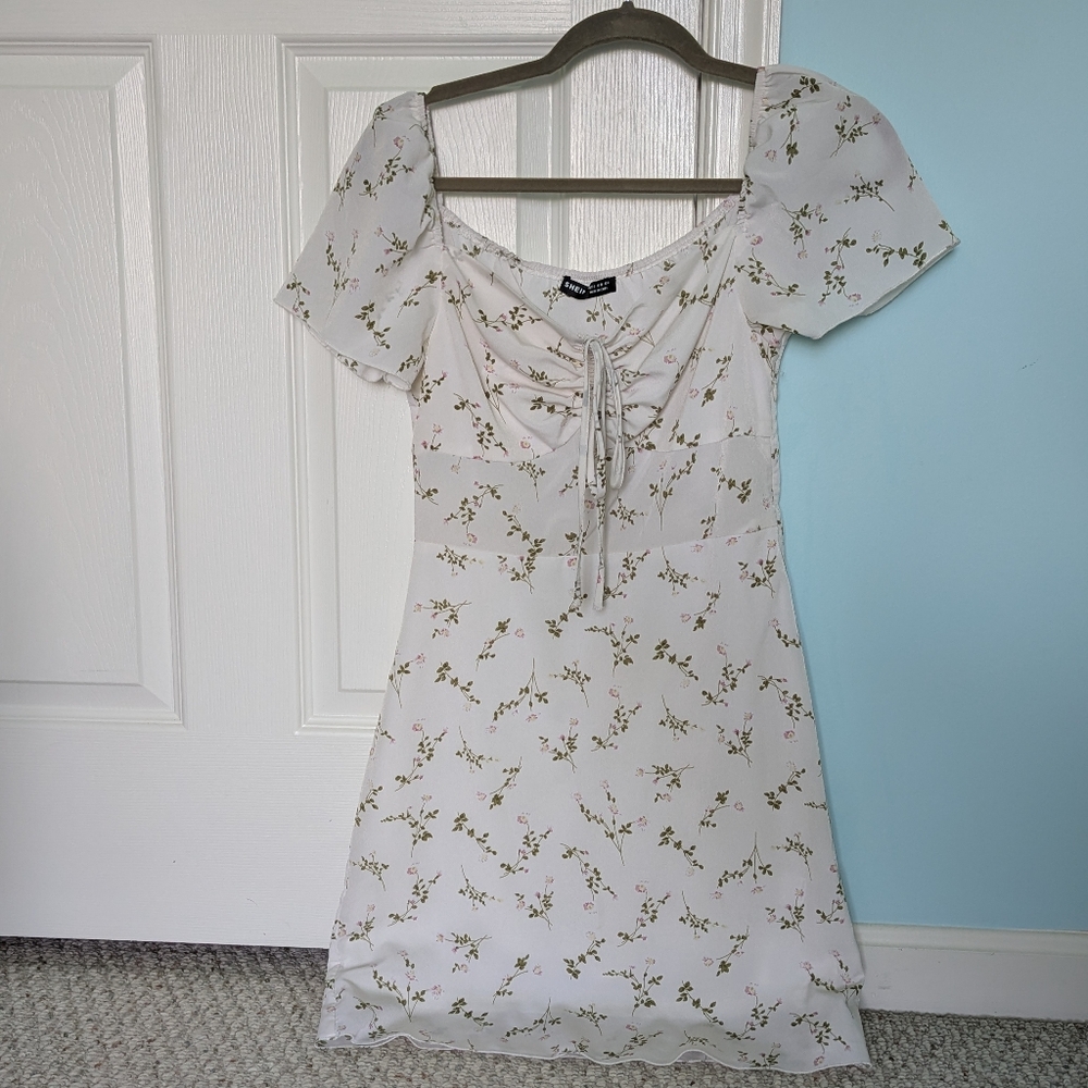 Women's Floral Dress With Adjustable Neckline